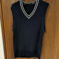 ユニクロネイビー Vネック ニット ベスト XL