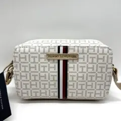 TOMMY HILFIGER モノグラム ショルダーバッグのサムネイル