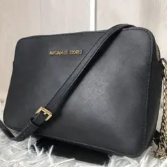 MICHAEL KORS マイケルコース ブラックチェーン ショルダーバッグ