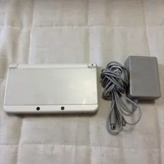 new3ds 화이트 (정품 충전기 포함)
