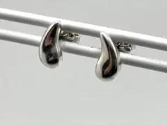 h233 ティファニー　スモール　ティアドロップ　ピアス　シルバー　925