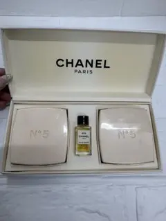 CHANEL シャネル N°5 ロー オードゥ トワレット ギフトセット