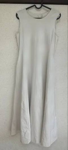 UNIQLO ウルトラストレッチエアリズム　ワンピース