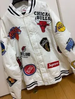 Supreme × NIKE NBA Teams Warm Up Jacketのサムネイル