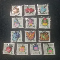 ぐるり森　キーホルダー　13個　　バラ売り可能