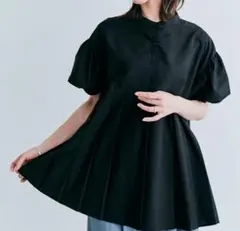 maviru プリーツ切り替えパフブラウス 半袖 ブラック