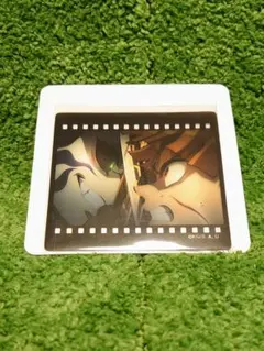 【鬼滅の刃】ダイニング お楽しみくじ フィルム風クリアカード 善逸 獪岳