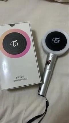 2026年最新】twice ペンライト トレカ付きの人気アイテム - メルカリ