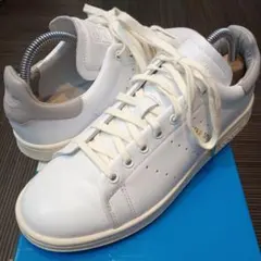 2025年最新】tomorrowland スタンスミスの人気アイテム - メルカリ