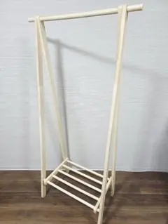 ニトリ A型ハンガーラックのサムネイル