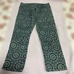 総柄 デニムパンツ 花柄 カジュアルパンツ