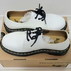 Dr. Martens ホワイトレースアップシューズ