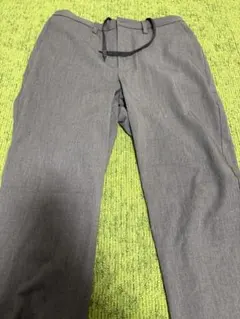 GU テーパードパンツ グレー Sサイズのサムネイル