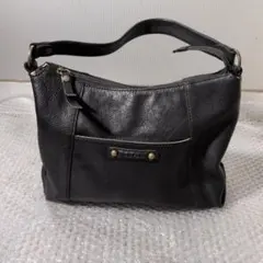 Dakota レザー ショルダーバッグ ブラック