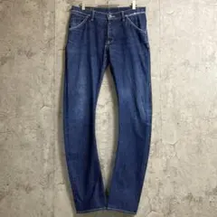 ATTACHMENT バナナシルエットデニム 立体裁断 日本製 サイズ3のサムネイル