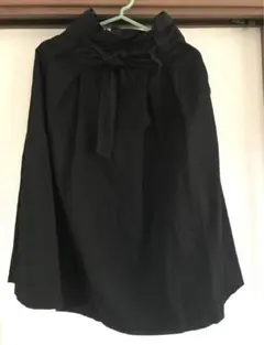 レイカズン　黒フレアスカート　共布ベルト付き　ミモレ丈　Ray Cassin