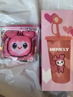 gigo限定 twice lovelys 2点セット モモ モブリー - メルカリ