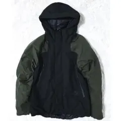 グリーン ナイロンジャケット