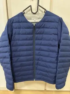 ビューティーアンドユース　ダウンジャケット　ネイビー