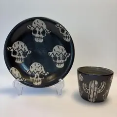 工房十鶴　一輪挿し　花器　ドクロ　新品未使用 工房十鶴 一輪挿し 花器 ドクロ 新品未使用 151905746_th.jpg?