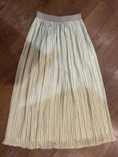 スタニングルアー　プリーツスカート フリンジ付き