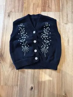 刺繍入り　ノースリーブカーディガン　ベスト