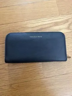 CHARLES & KEITH 黒 レザー 長財布