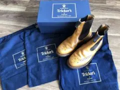 Trickers 脱ぎ履きしやすいトリッカーズサイドゴアブーツ23.5㎝ UK5のサムネイル