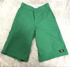 【値引き中】 Dickies ショートパンツ グリーン　ディッキーズ　28インチのサムネイル