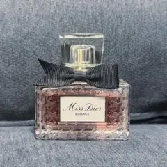 ミスディオール　エッセンス　35ml dior 香水