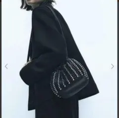 【美品】ZARA スタッズソフトバケットバック巾着バッグレザー