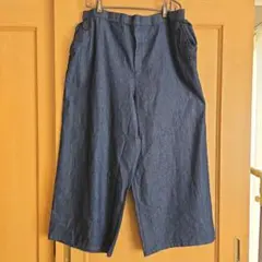 ダークブルー ボタン付き ワイドパンツ