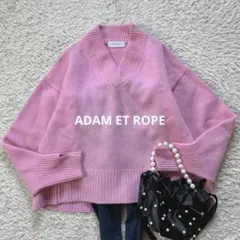 アダムエロペ　ウールカシミヤ　Vネックプルオーバー　袖口スリット　ピンク