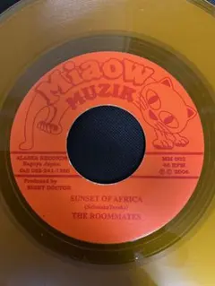 THE ROOMMATES/SUNSET OF AFRICA 7インチレコード