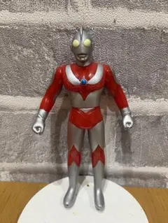 ウルトラマンユリアン シリーズ フィギュア。 - メルカリ