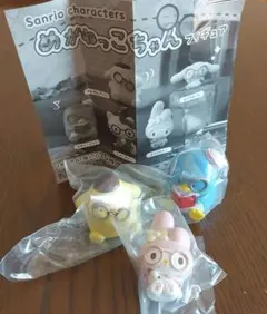 【新品】Sanrioキャラクター めがねっこちゃん フィギュア 3体セット