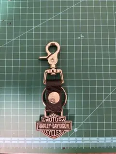 Harley-Davidsonレザー キーホルダー ボトルオープナー　おまけ付きのサムネイル