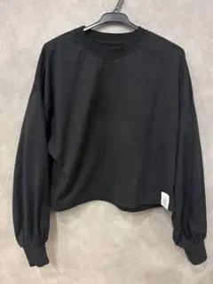 ＜HYKE＞クロップド ロングスリーブ カットソー HYKE＞クロップド ロングスリーブ カットソー