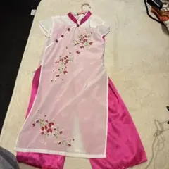 ベトナム　アオザイ