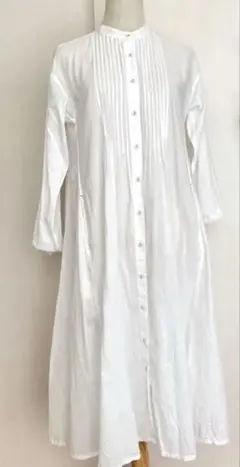 【美品】試着のみUNIQLO コットンピンタックワンピース Sサイズ　ホワイト