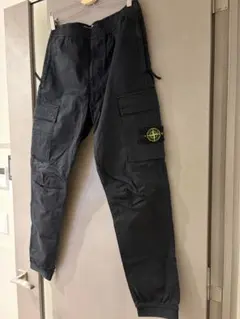 Stone Island ブラック カーゴパンツのサムネイル