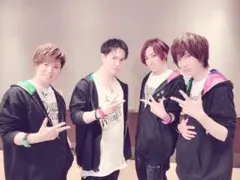 【値下げ交渉可】カルナイ カルライ パーカー