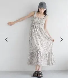 シャリーリングワンピース　花柄キャミワンピース ローリーズファーム