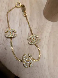 Chanel クリスタル付きブレスレット