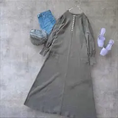 ★美品◆アダムエロペ◆ ボタンディテールロングスリーブワンピースのサムネイル