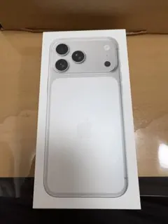 iPhone17promax シルバー 256gb 【新品未開封】 - メルカリ