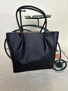 美品　Rename リネーム　黒　トートバッグ　約（縦32×横34×幅11ｃｍ）のサムネイル