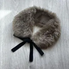 ファーティペット 黒リボン付き　ブラウン系