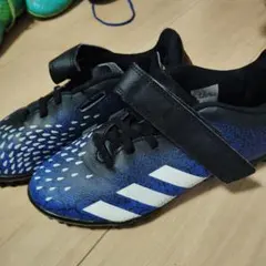 adidas トレーニングシューズ 22センチ 青黒