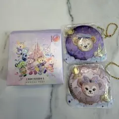 ダッフィー シェリーメイ 上海ディズニー10周年　刺繍缶バッジ　年パス限定
